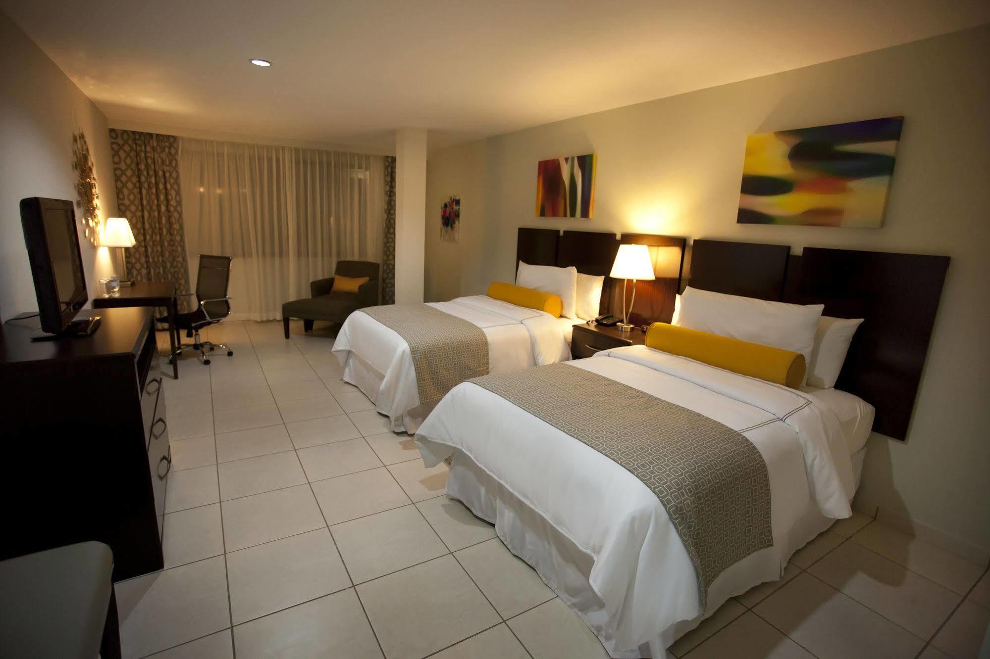 Hotel Los Andes San Pedro Sula Exterior foto